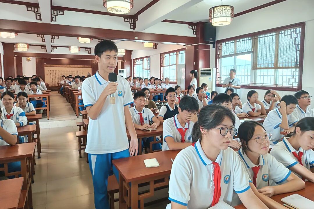 7899ed6cf47dbd32781ed6104911b7f8.jpg